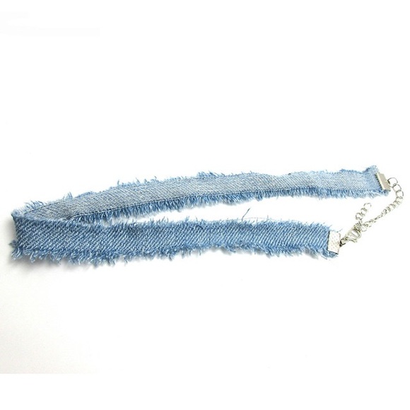 🌿 Denim Light Wash Thin Choker - Picture 2 of 3
