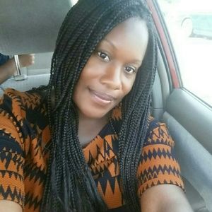 Meet your Posher, Yolanda
