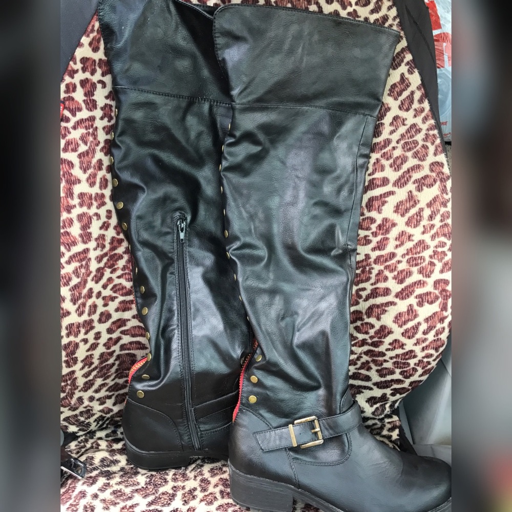 Black knee high boots