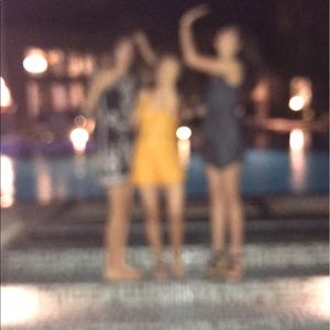 Meet your Posher, Reyla