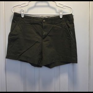 Old Navy Olive Green 5" shorts