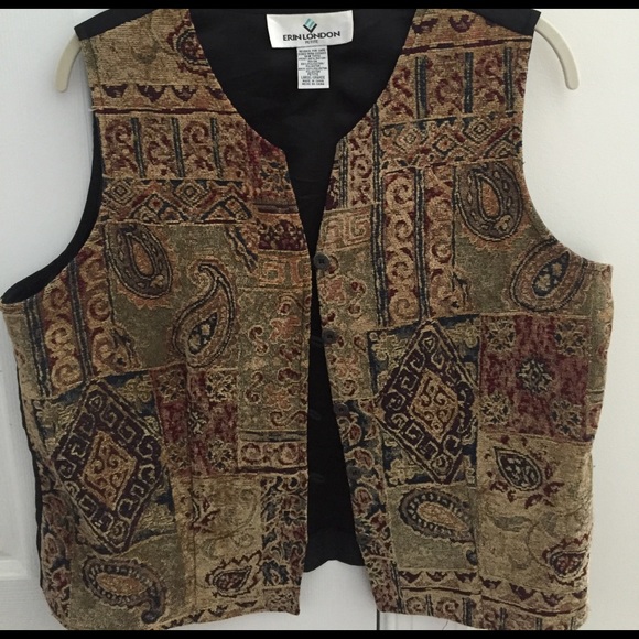 😍Extravagant Erin London Vest Sale😍 - Picture 1 of 3