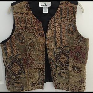 😍Extravagant Erin London Vest Sale😍