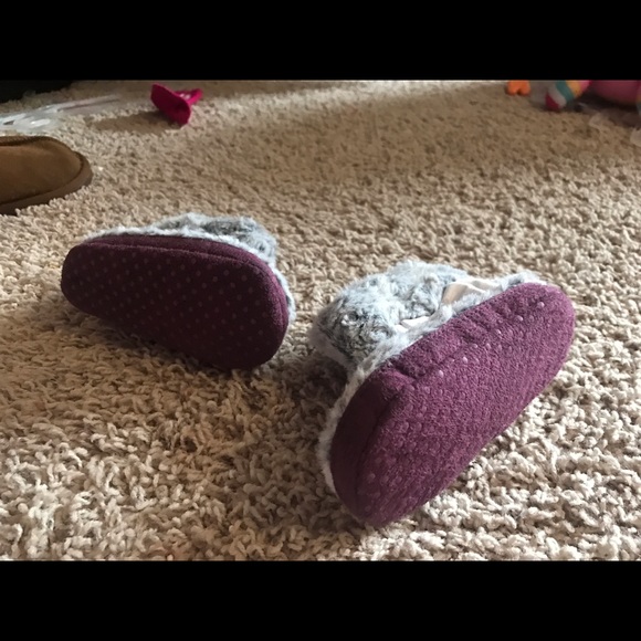 Grey fur toddler boots - Picture 4 of 4