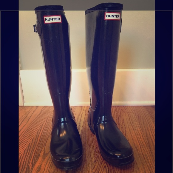 Hunter Shoes - Women's Original Tall Gloss Rain Boots - size 8