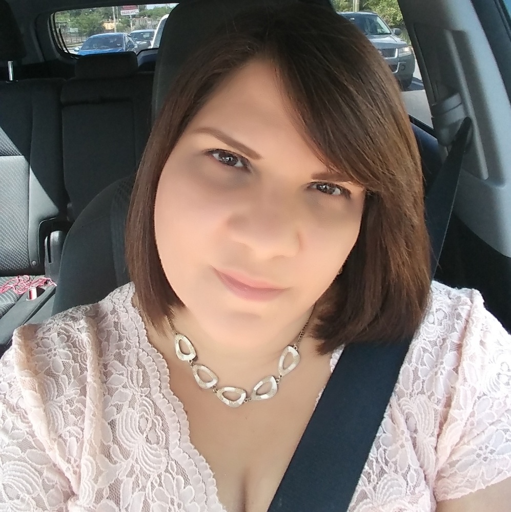 Meet your Posher, Sandra