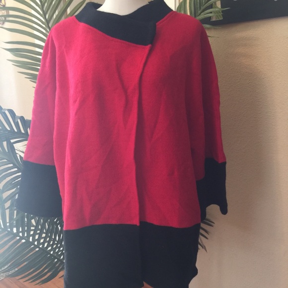 Poncho - Picture 1 of 3