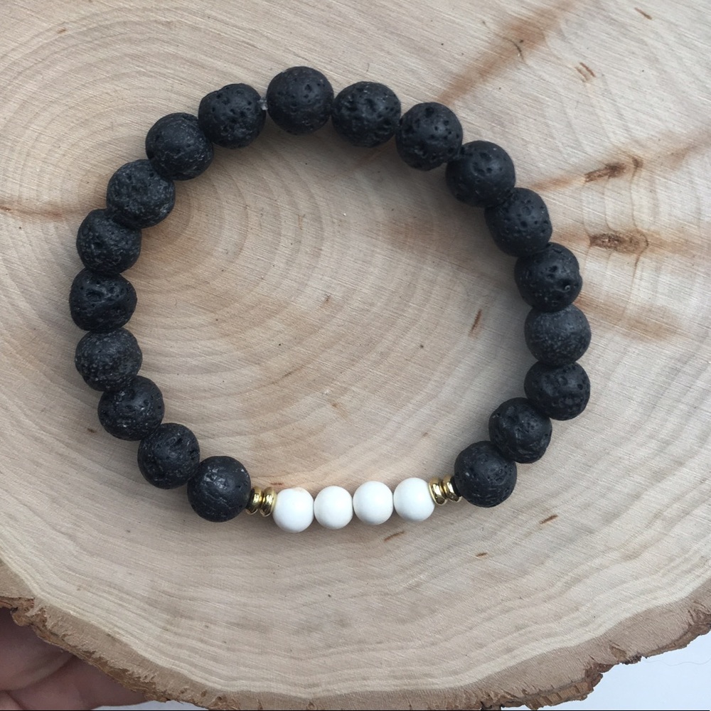Oil diffuser lava & gemstone bracelet