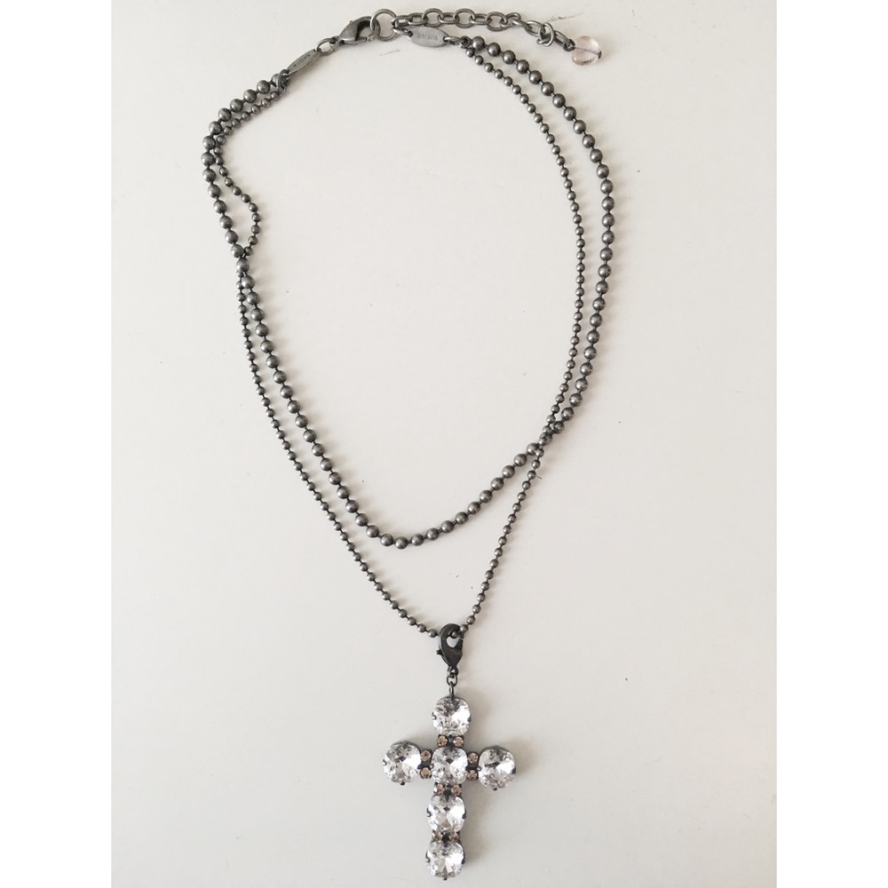 Chunky cross necklace
