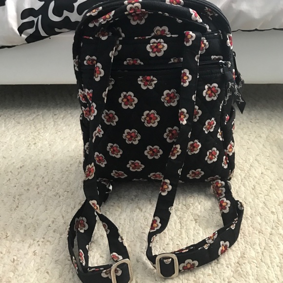Vera Bradley Backpack - Picture 3 of 4