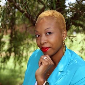 Meet your Posher, Janelle