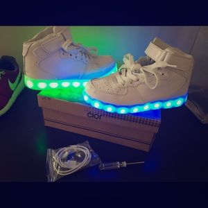 LED Sneakers !!!! Child Size !!!!