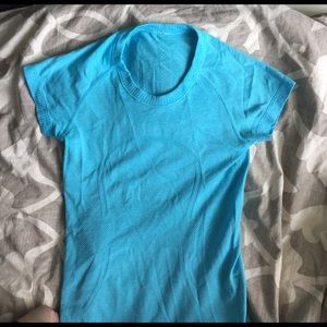 Lululemom Swiftly Tech Short Sleeve tee. Size 2