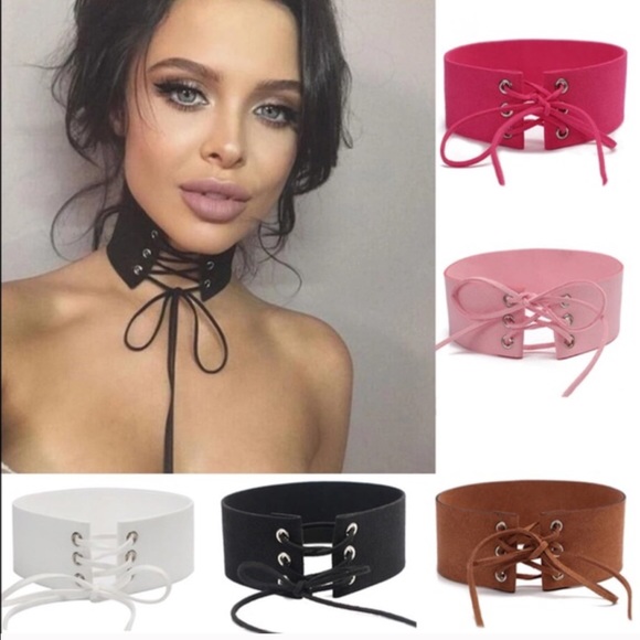 Lace up Choker - Picture 1 of 4