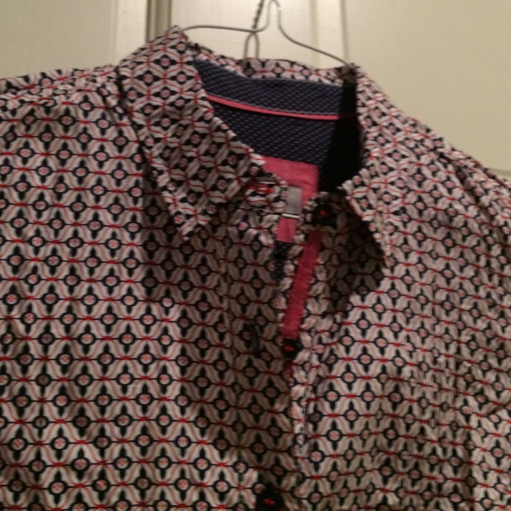 Patterned button down top