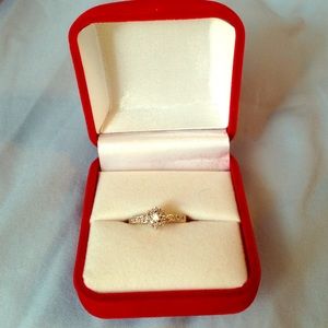 Pretty Avon Ring❤️