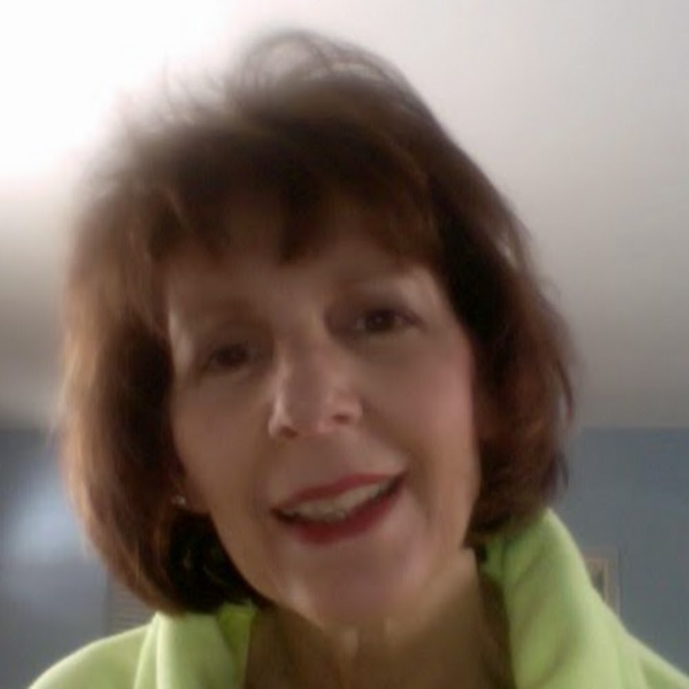 Meet your Posher, Deborah