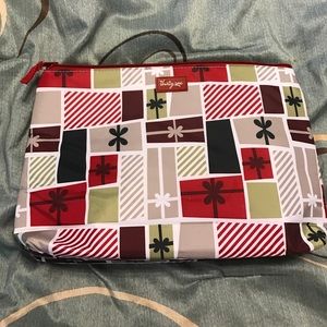 ThirtyOne Pouch Thermal Lined