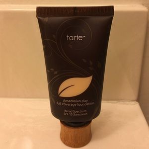 Tarte Amazonian clay foundation ivory