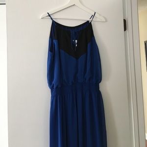 Cute maxi black and blue sun dress size 14.