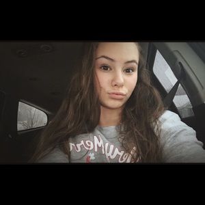 Meet your Posher, Annie