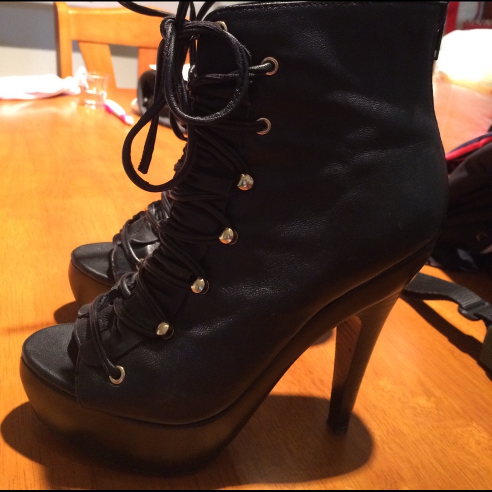 Sexy black leather lace up peep toe platforms
