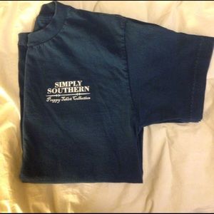 Simply Southern short sleeved t-shirt.