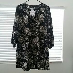 Floral/black shift dress