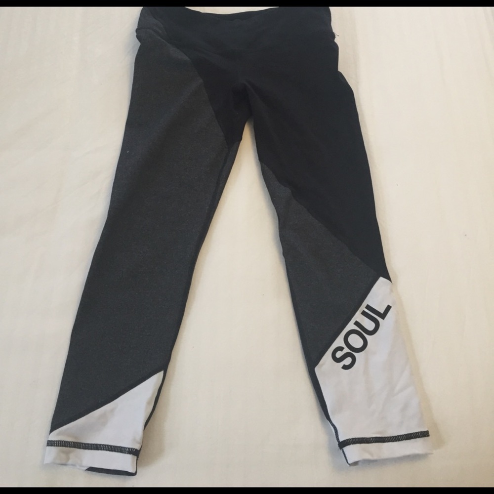 Soulcycle colorblock crop leggings