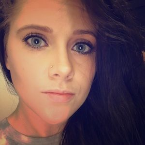 Meet your Posher, Cassie