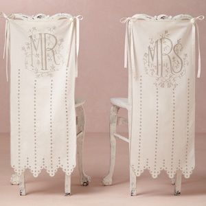 Mr & Mrs BHLDN chair sign