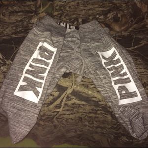 TRADE FOR ARIAMARCE only! Vs pink gym pant