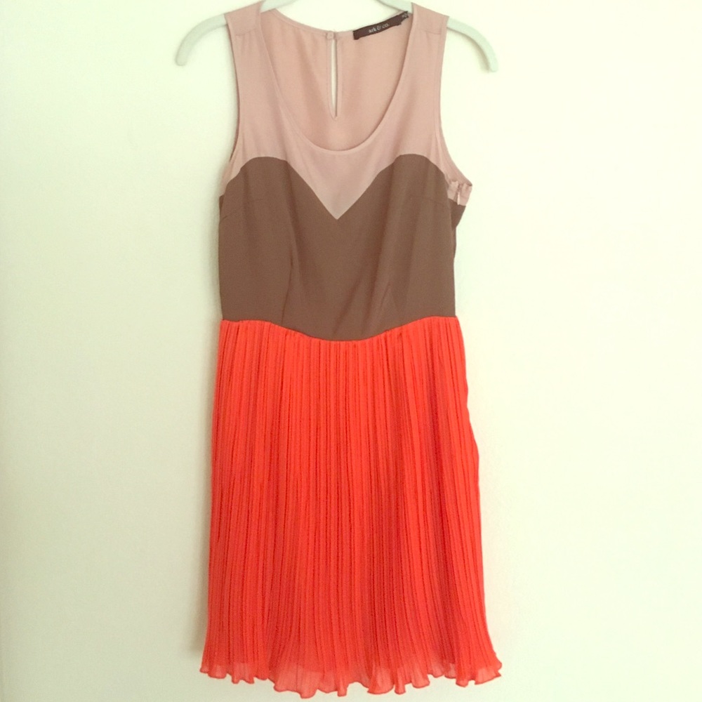 NWOT Ark & Co. color block dress