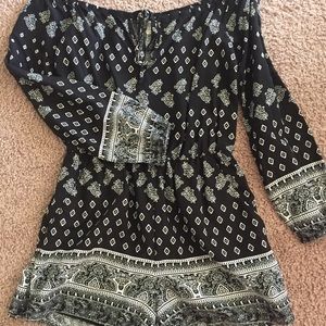 Off the shoulder patterned romper