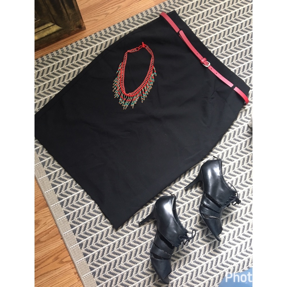 Express black pencil skirt