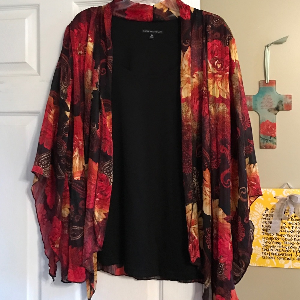 Nwot shirt and cover joined combo