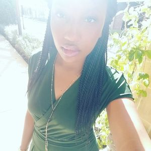 Meet your Posher, Maeloni