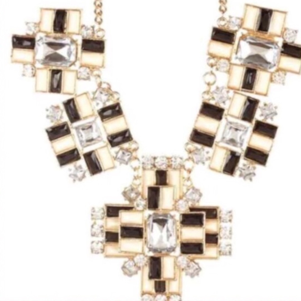 Statement Necklace - Picture 2 of 2