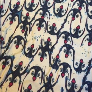 LuLaRoe OS PENGUIN leggings