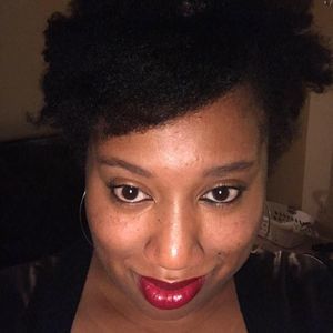 Meet your Posher, Janelle