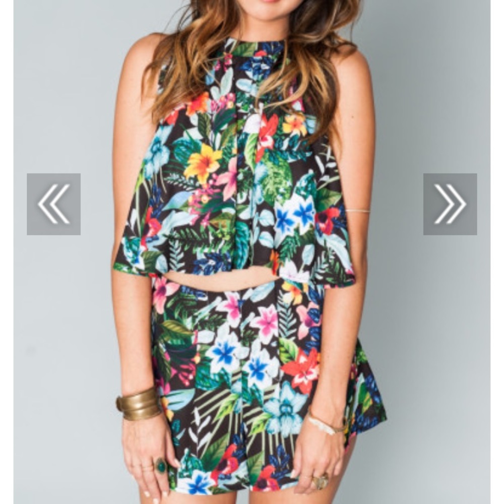 Show me your Mumu sawyer short