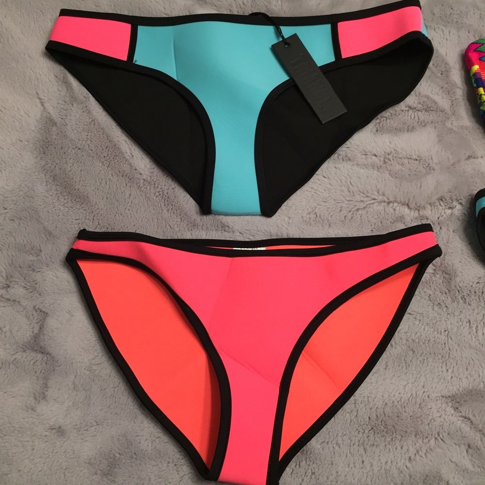 NWT triangl bathing suit bottoms