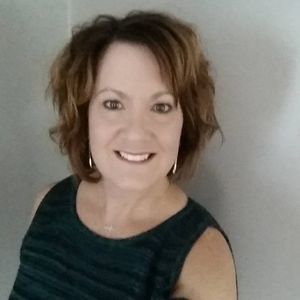 Meet your Posher, Becky