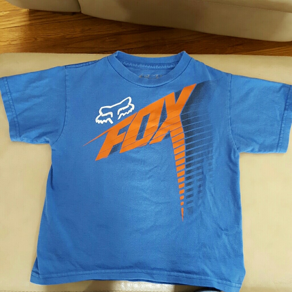Boys Fox T Shirt size M
