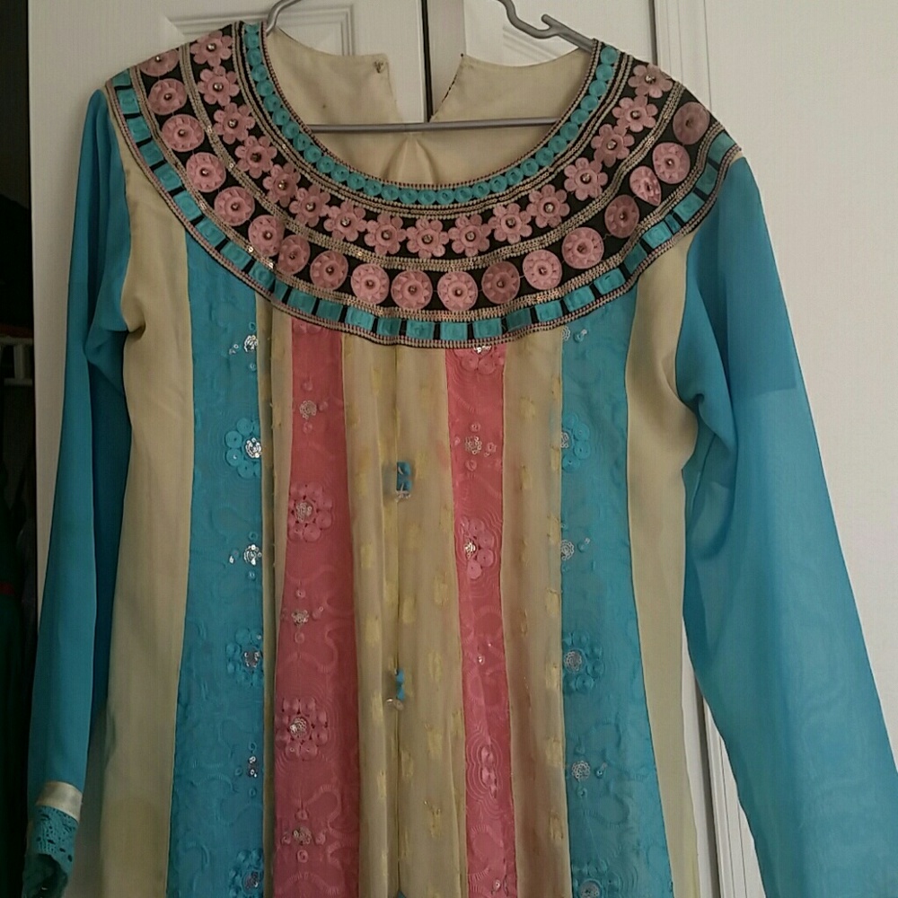 Pakistani/ Indian dress