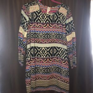 Patterned long sleeve dress