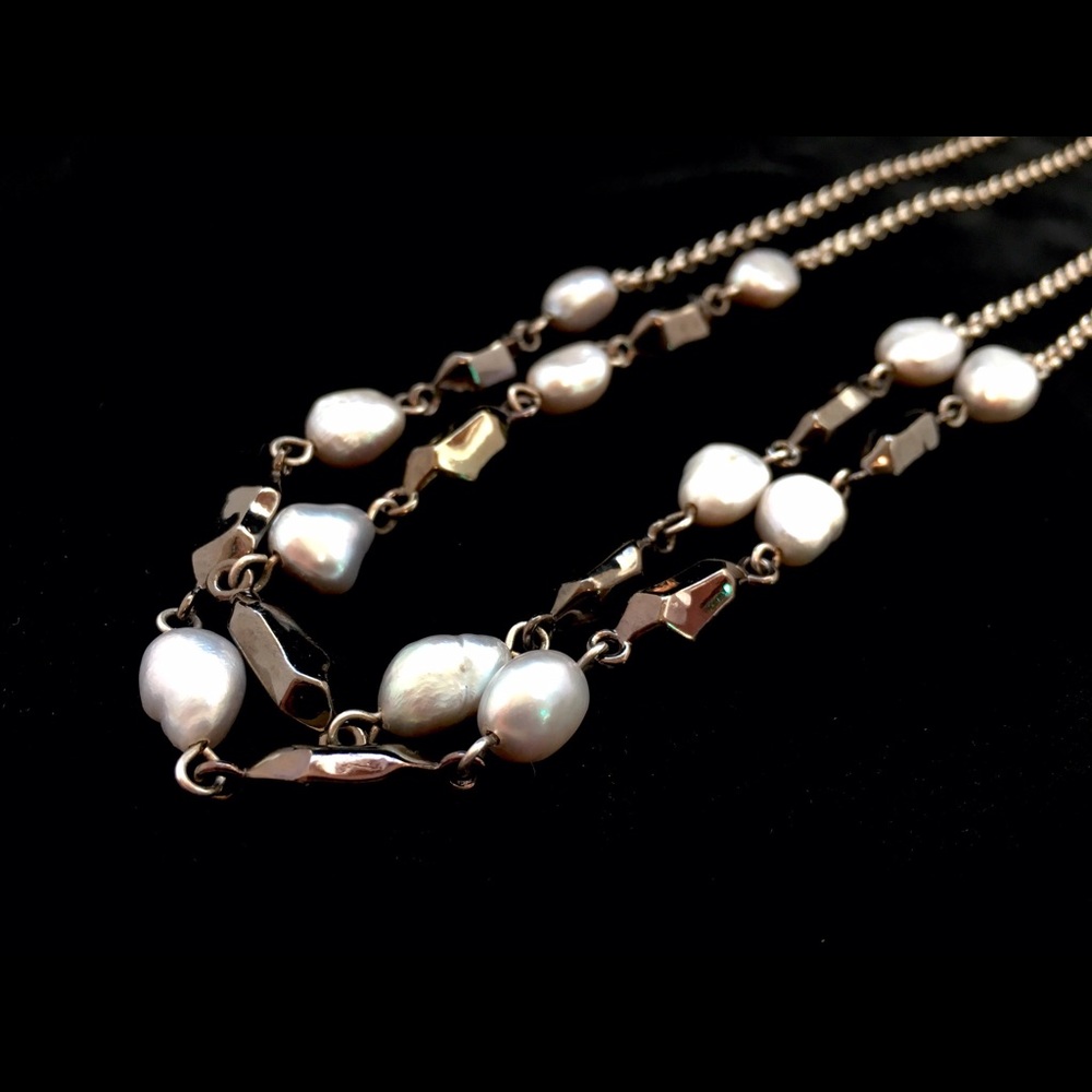 Freshwater Pearls & Mascite