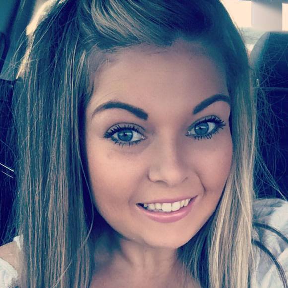 Meet your Posher, Chelsea - Picture 1 of 1