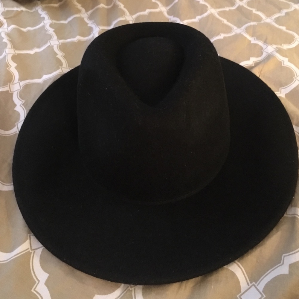 Forever 21 Black fedora