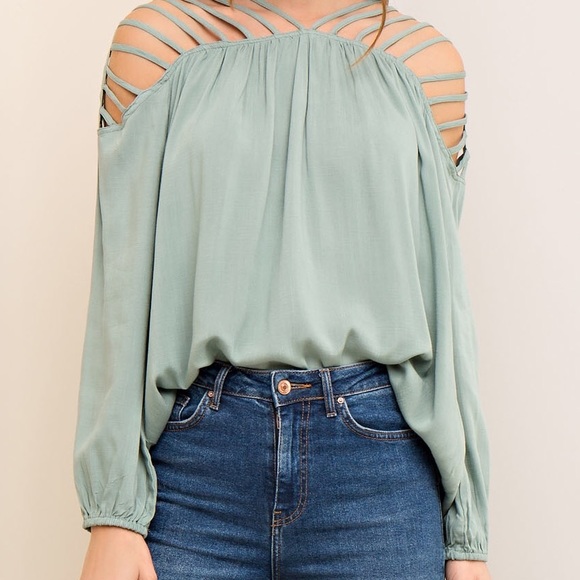 Tops - BNWT Caged Neck Sage Top